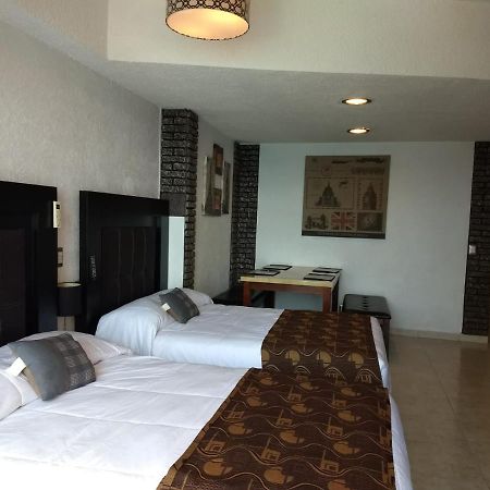 Suite En Torres Gemelas A Pie De Playa 611 อากาปุลโก ภายนอก รูปภาพ